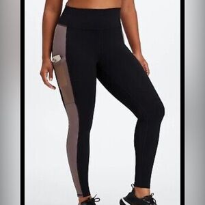 Fabletics On the Go Power Hold Two Toned Black and Smoke Gray Legging Size 2X